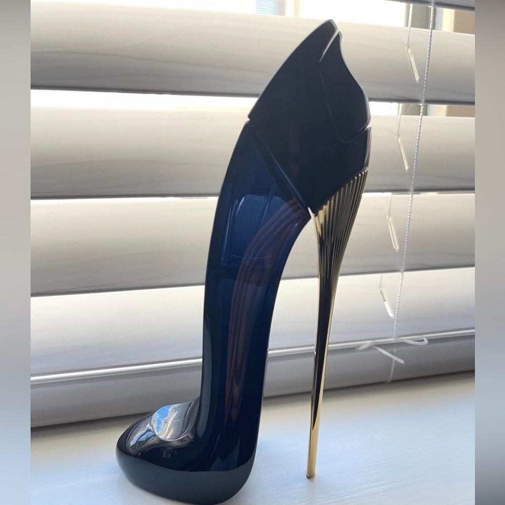 carolina herrera good girl perfume